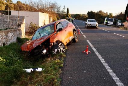 El accidente se ha producido poco antes de las 16 horas en la zona de Es Plans, en Alaior.