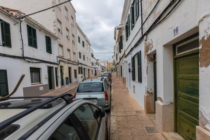 La detención del presunto agresor se produjo en el número 18 de la calle Santa Escolástica.