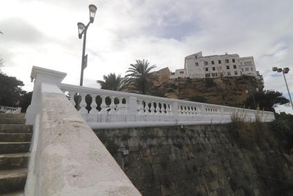 La balaustrada de la Costa de Ses Voltes de Maó ha recuperado el esplendor original.