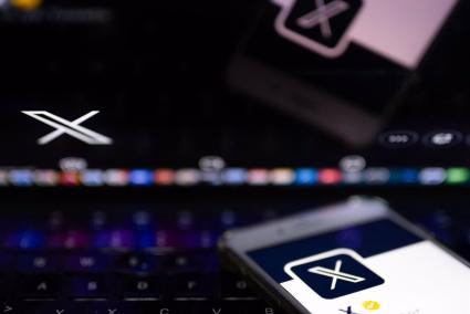 X implementa el inicio de sesión con 'passkeys' para los usuarios con iOS en Estados Unidos