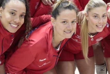 La sólida atacante bermellona, Antonela Fortuna, a pesar de su gran experiencia internacional, se estrena en una Copa de la Reina Iberdrola en España