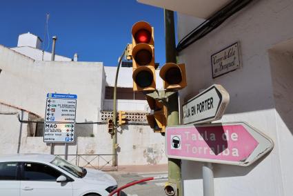 El tráfico en el cruce ha aumentado.   