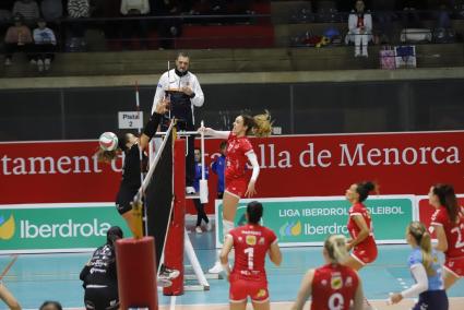 Imagen de la central del Avarca, Alicia de Blas, en el último encuentro ante el Heidelberg.