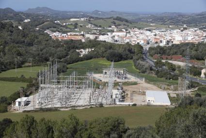 La conexión de los parques de Llinàritx y Binissequí llegará hasta la subestación de Es Mercadal.   