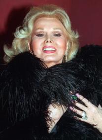 ZSA ZSA GABOR, INGRESADA DE NUEVO EN EL HOSPITAL