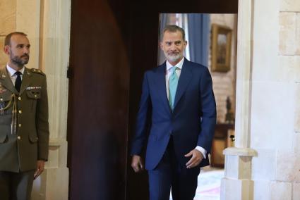 El rey Felipe VI llegando al Palacio de la Almudaina.