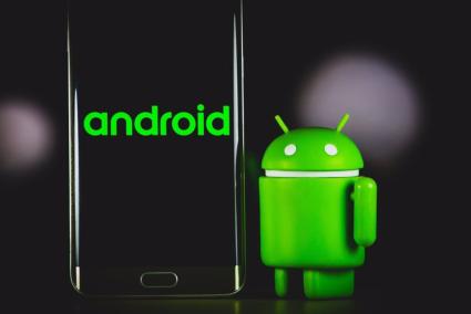 Una vulnerabilidad en aplicaciones Android con millones de descargas permite ejecutar código malicioso y robar tokens