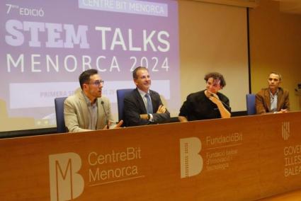 Presentación de las últimas STEM Talks.