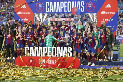 El Barça aplasta a la Real y conquista la Copa de la Reina