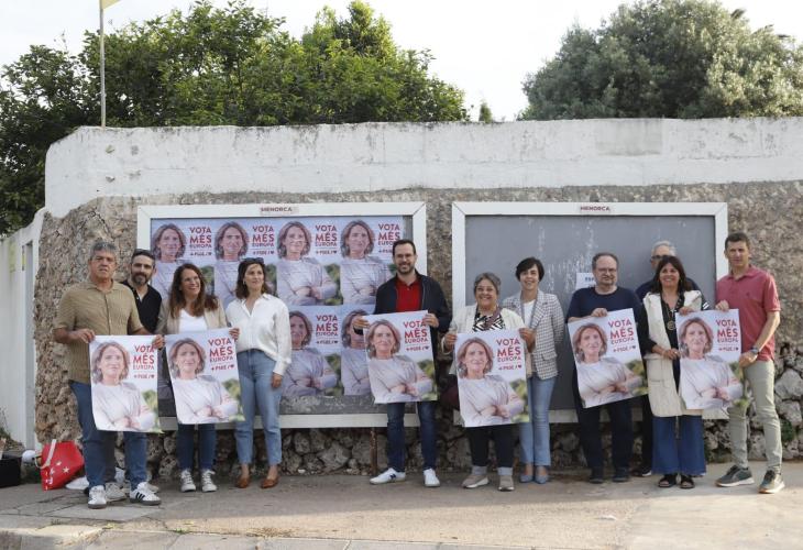 El PSOE aspira a repetir su victoria en las últimas europeas. Los socialistas Menorca dan el pistoletazo de salida a la campaña electoral en Maó, con la asistencia de la consellera Susan Mora y del alcalde Héctor Pons, entre otros cargos. Encabeza la cand