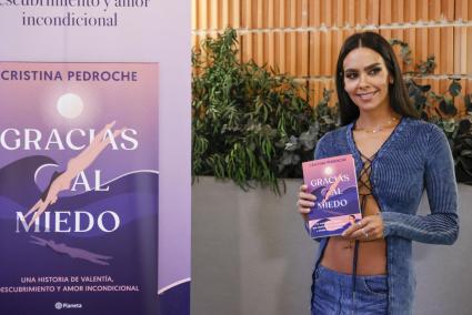 Cristina Pedroche presenta su libro 'Gracias al miedo'