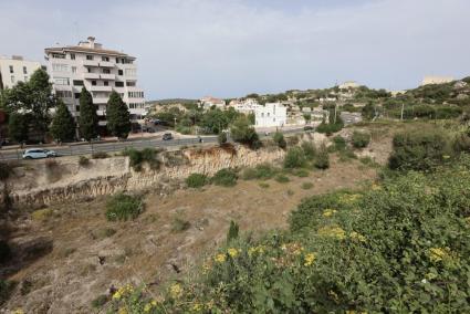 Vista de los terrenos en la salida de Maó hacia Es Castell.