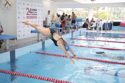 La trobada a benefici d’Aspanob es celebra habitualment a la piscina municipal des Mercadal