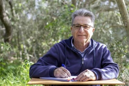 El poeta alaiorenc Ponç Pons en una imagen de archivo.