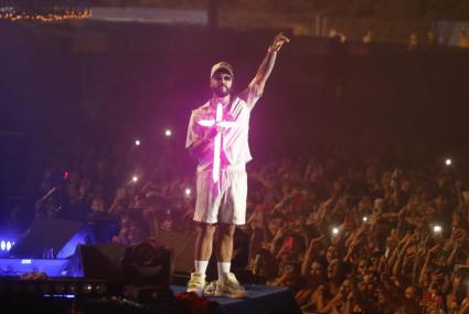 Anuel AA en el cierre del Reggaeton Beach Festival