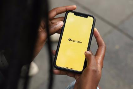 Apps de citas como Badoo y Bumble compartieron la ubicación de algunos usuarios con una precisión de hasta 2 metros