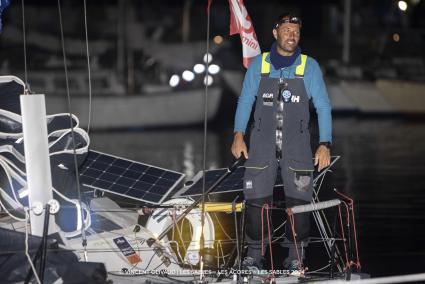 Felip Moll, en su llegada a las Azores portuguesas