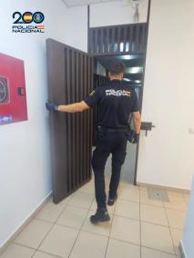 El hombre fue arrestado por la Policía Nacional de Ciutadella.