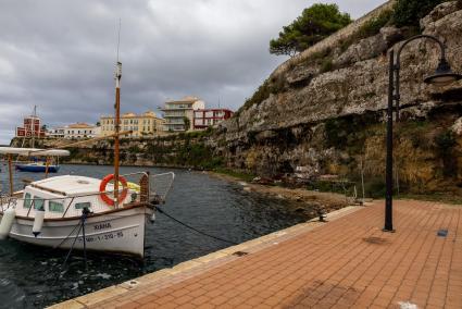 Imagen de Cala Corb este jueves, a la espera de que concluyan las obras de la pasarela.