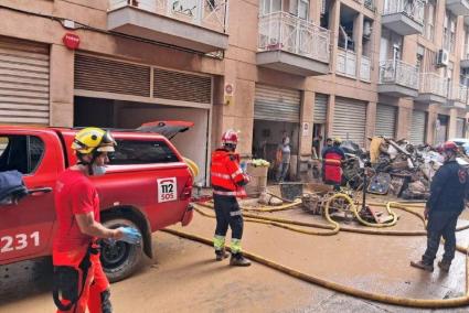 Los bomberos de Mallorca ya están sobre el terreno en Valencia.