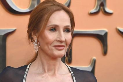 J. K. Rowling la vuelve a liar en Twitter: «No hay niños trans. Ningún niño nace en el cuerpo equivocado»