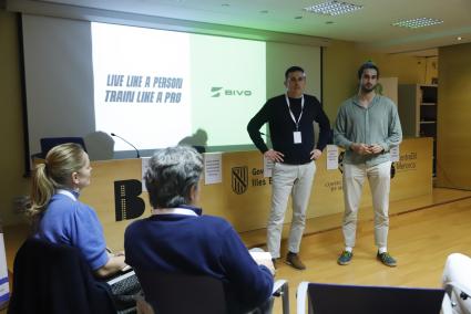 Lluís Vilà, a la izquierda, y Toni Bota, a la derecha, en su presentación del «Demo Day».