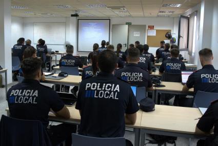 El curso se inició el pasado noviembre y concluye a final de mes