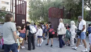 Alumnos en su primer día de colegio el curso pasado.