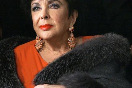 LOS ANGELES. CINE. ELIZABETH TAYLOR, ACTRIZ BRITANICA, FALLECE A LOS 79 AÑOS.