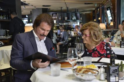 Edmundo 'Bigote' Arrocet y María Teresa Campos