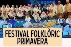 Festival folclórico de primavera en Es Mercadal
