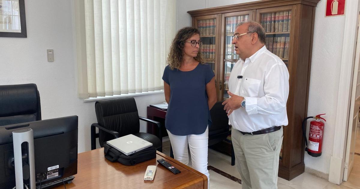 Primer día de trabajo de la nueva directora insular del Estado en Menorca