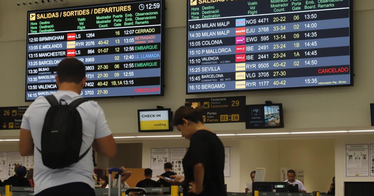 Operación retorno de agosto en el Aeropuerto de Menorca con menos vuelos que el año pasado