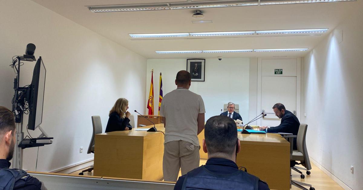 Condenado a dos años de cárcel por robar en Ciutadella y en libertad tras el juicio
