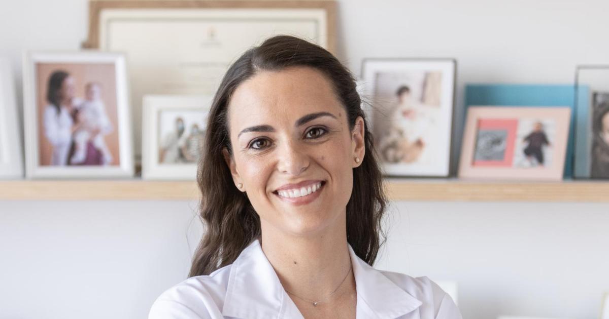 La fecundación in vitro en un libro-guía escrito por la ginecóloga menorquina Laura Gomila