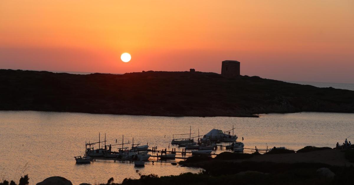 Los 'caza eclipses' se organizan para ver el fenómeno en Menorca en agosto de 2026 y agotan plazas