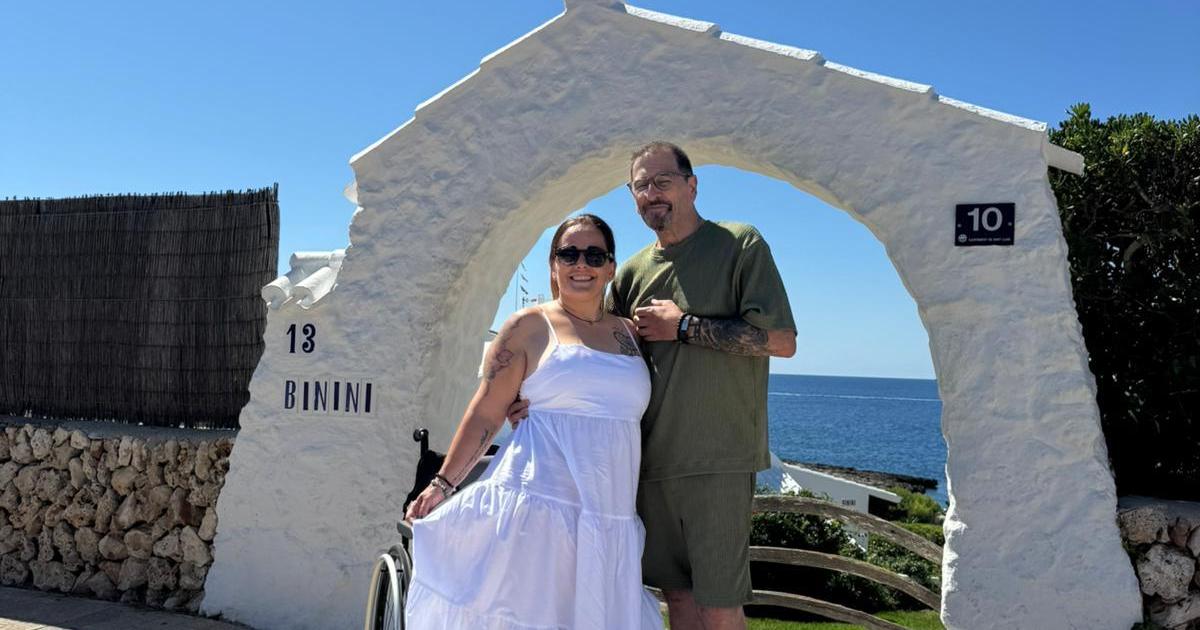 El emotivo regreso a Menorca de Noemí y Toni: la isla donde casi perdieron la vida hace dos años