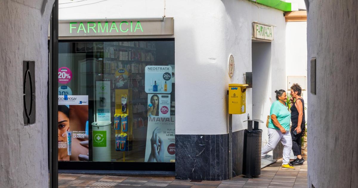 Salud incluye en su planificación siete nuevas farmacias en Menorca y el sector lo ve «una barbaridad»