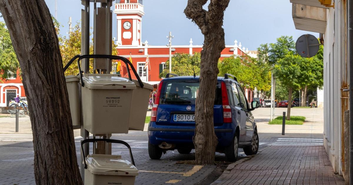 Es Castell reduce la presión fiscal: lo que se ahorrarán los vecinos con la tasa de basuras y el IBI