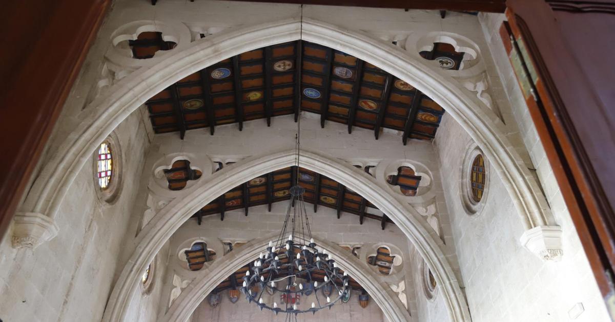 Ciutadella saca de nuevo la licitación de la reforma del Salón Gótico: 420.000 euros y diez meses de obras