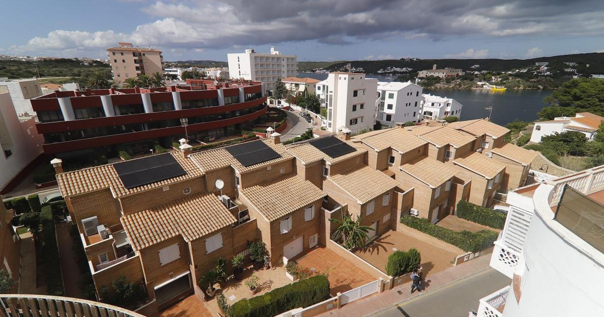 Es Castell cambiará el plan urbanístico para evitarse casi 6 millones en expropiaciones