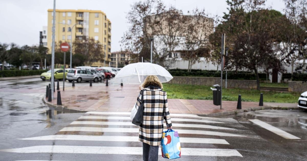 Tras la dana llega una vaguada: Menorca, en alerta por lluvias de 50 litros por metro cuadrado en una hora