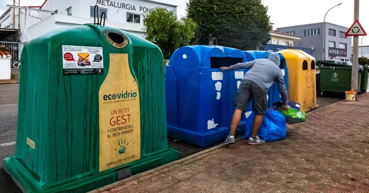 La separación de residuos en Menorca vuelve a repuntar gracias al puerta a puerta