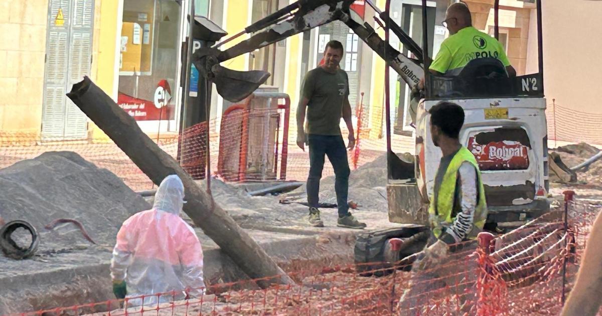 La retirada de las tuberías de amianto frena las obras del Camí de Maó de Ciutadella