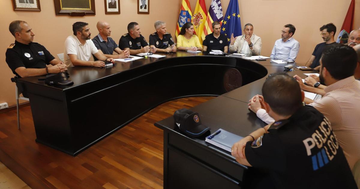 El Govern ofrece a los municipios de Menorca adherirse al plan «Fiestas Seguras»