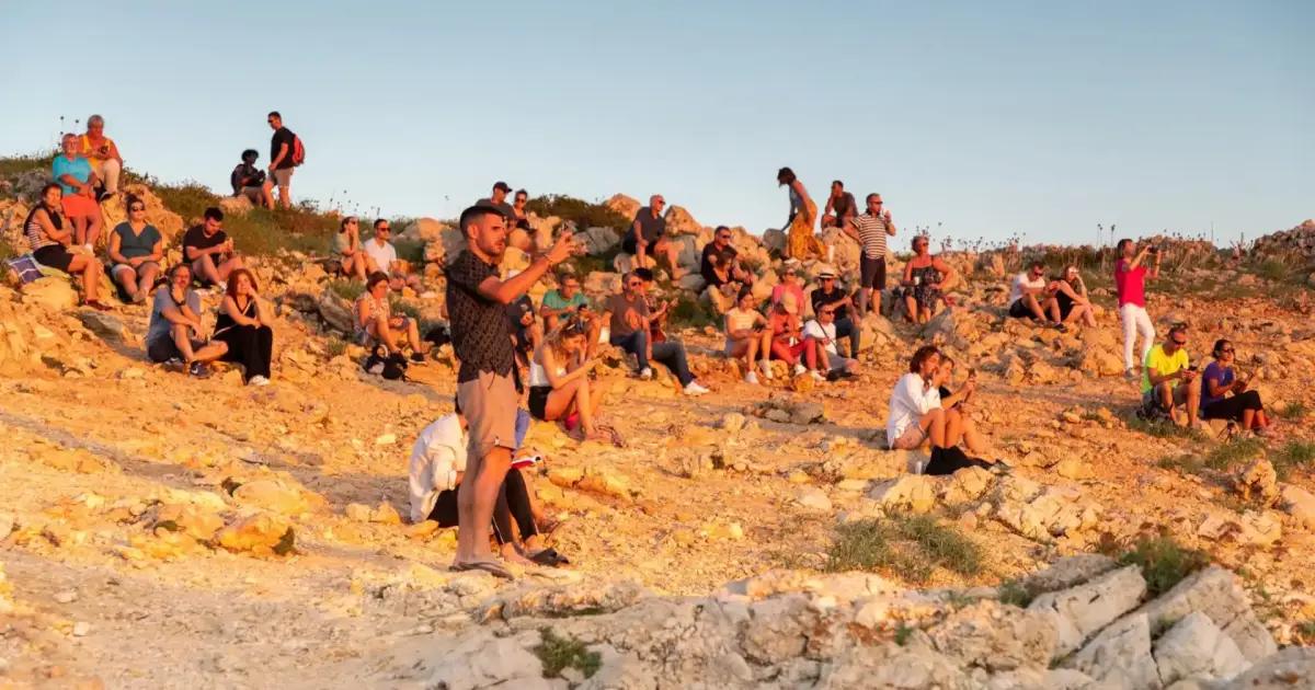 www.menorca.info